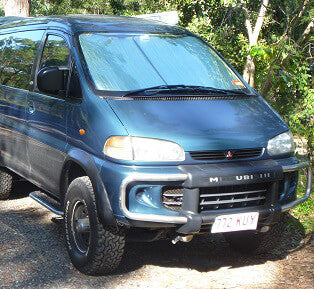 Mitsubishi Delica L400 Space Gear